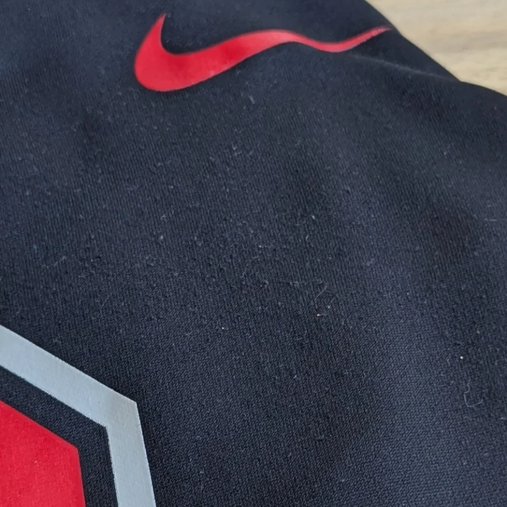Ohio‎ State Buckeyes Nike Clothing (Men's S)